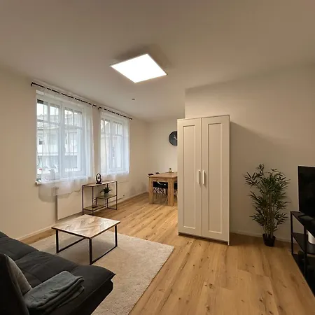 Stayroom - Has10 * Linz